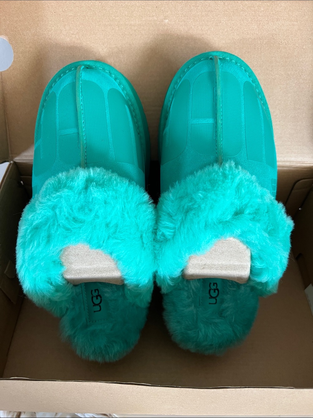 UGG Disquette Scatter Graphic Slippers